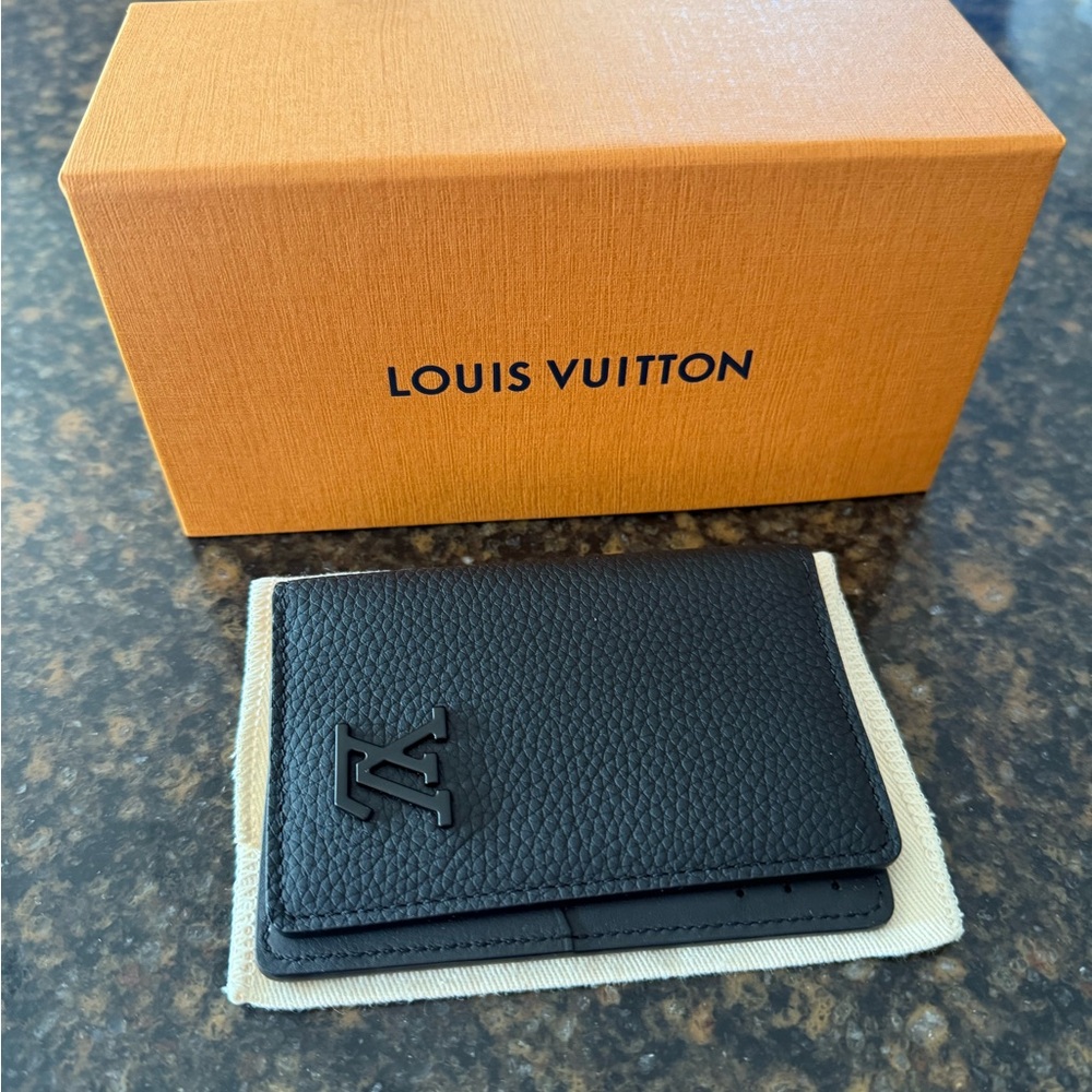 Louis Vuitton Black Key Card Holder Premium Leather